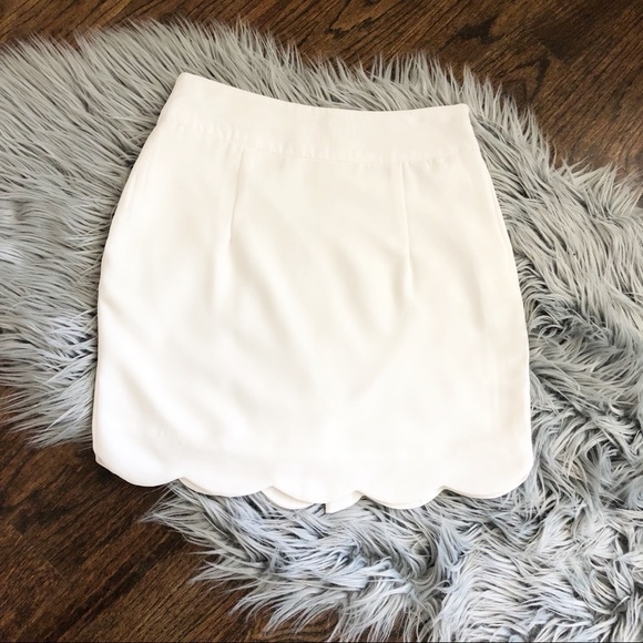 hyfve Dresses & Skirts - Hyfve Skirt Scalloped Hem Size Small White